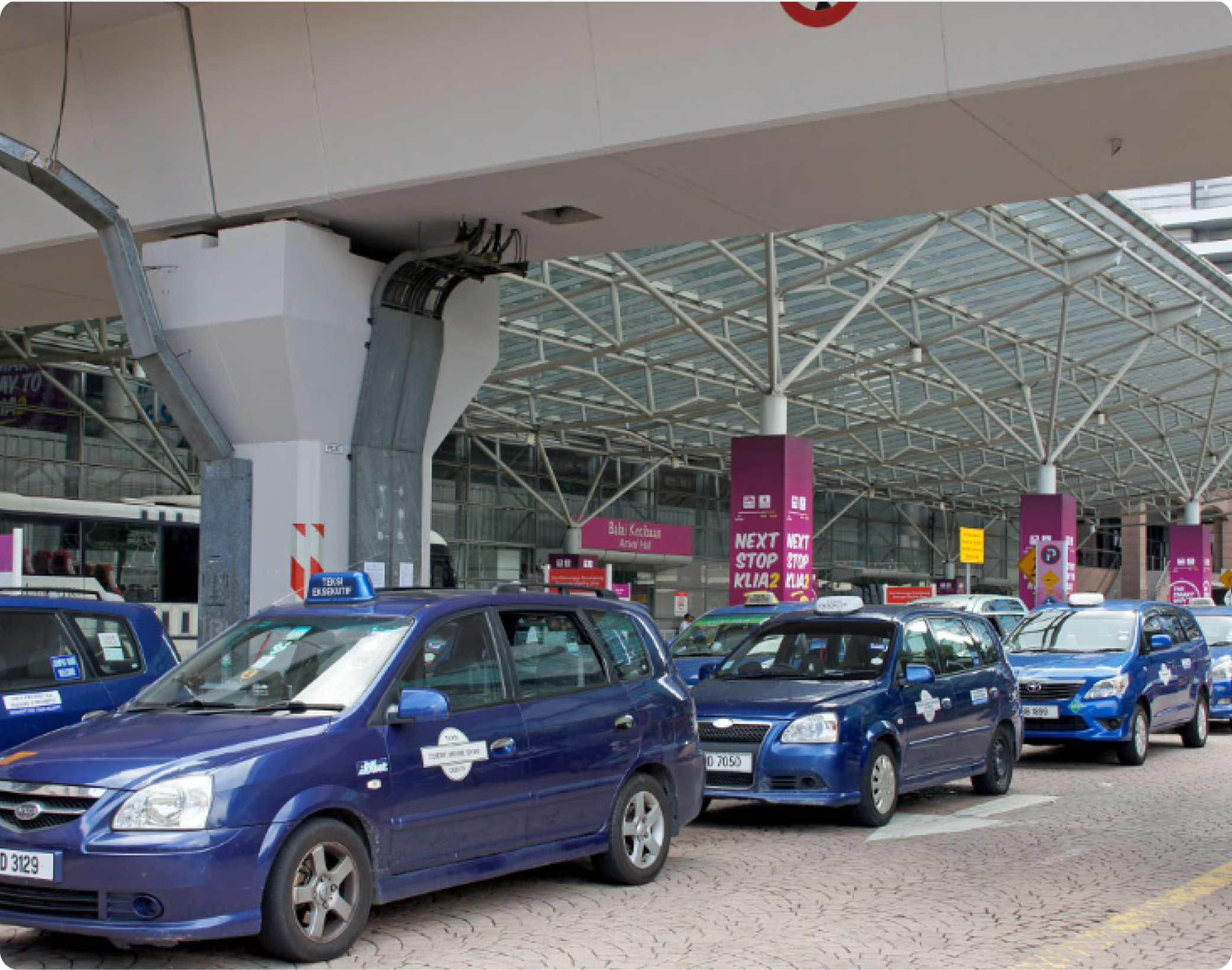 Airport taxi queue at Kuala Lumpur International Airport